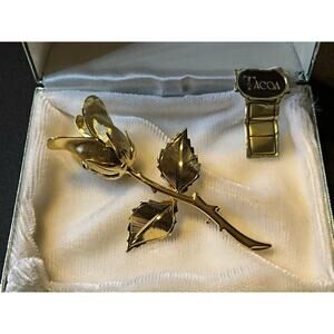 Vintage Tacoa Gold Tone Christmas Rose Brooch New